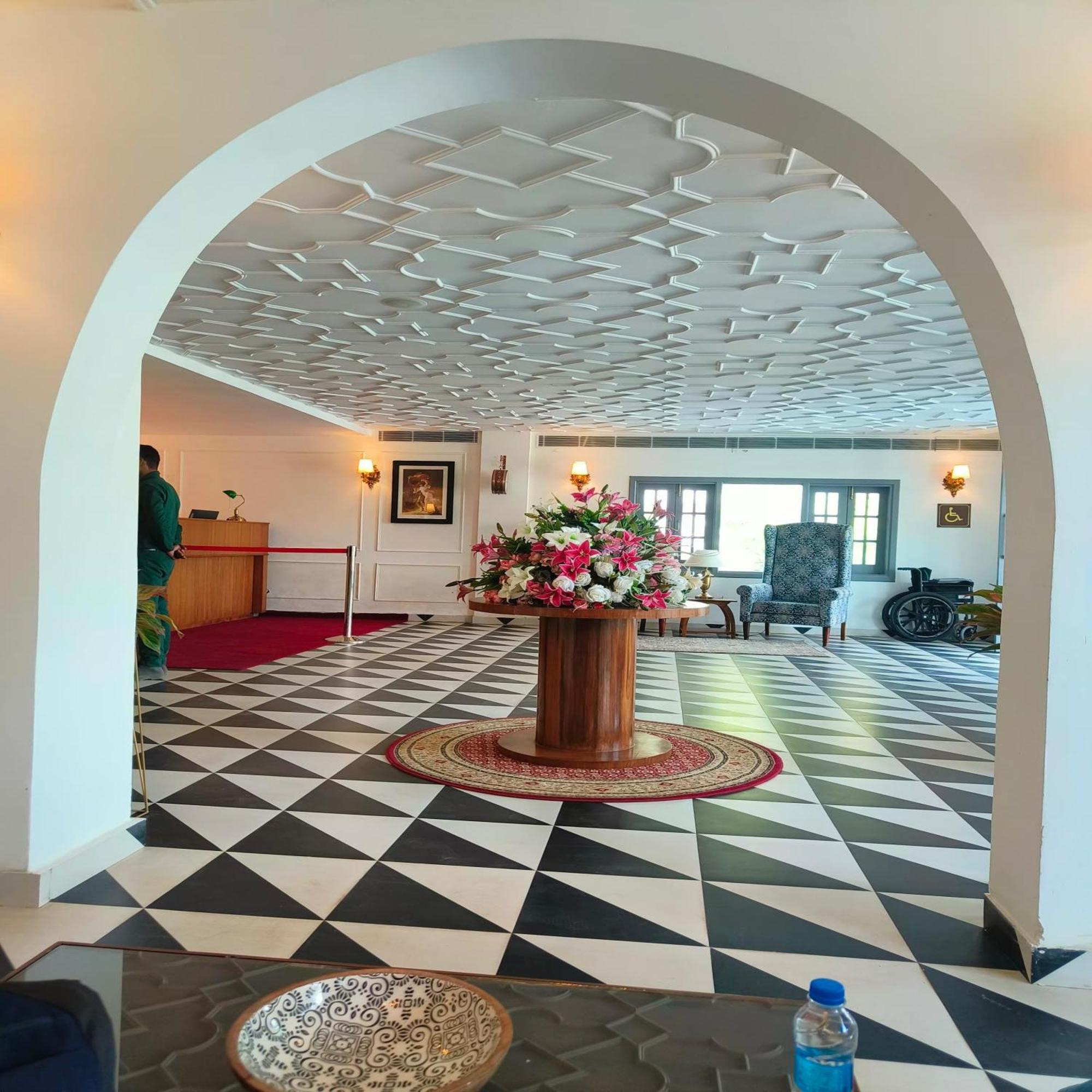 Welcomheritage Santa Roza Kasauli Luaran gambar